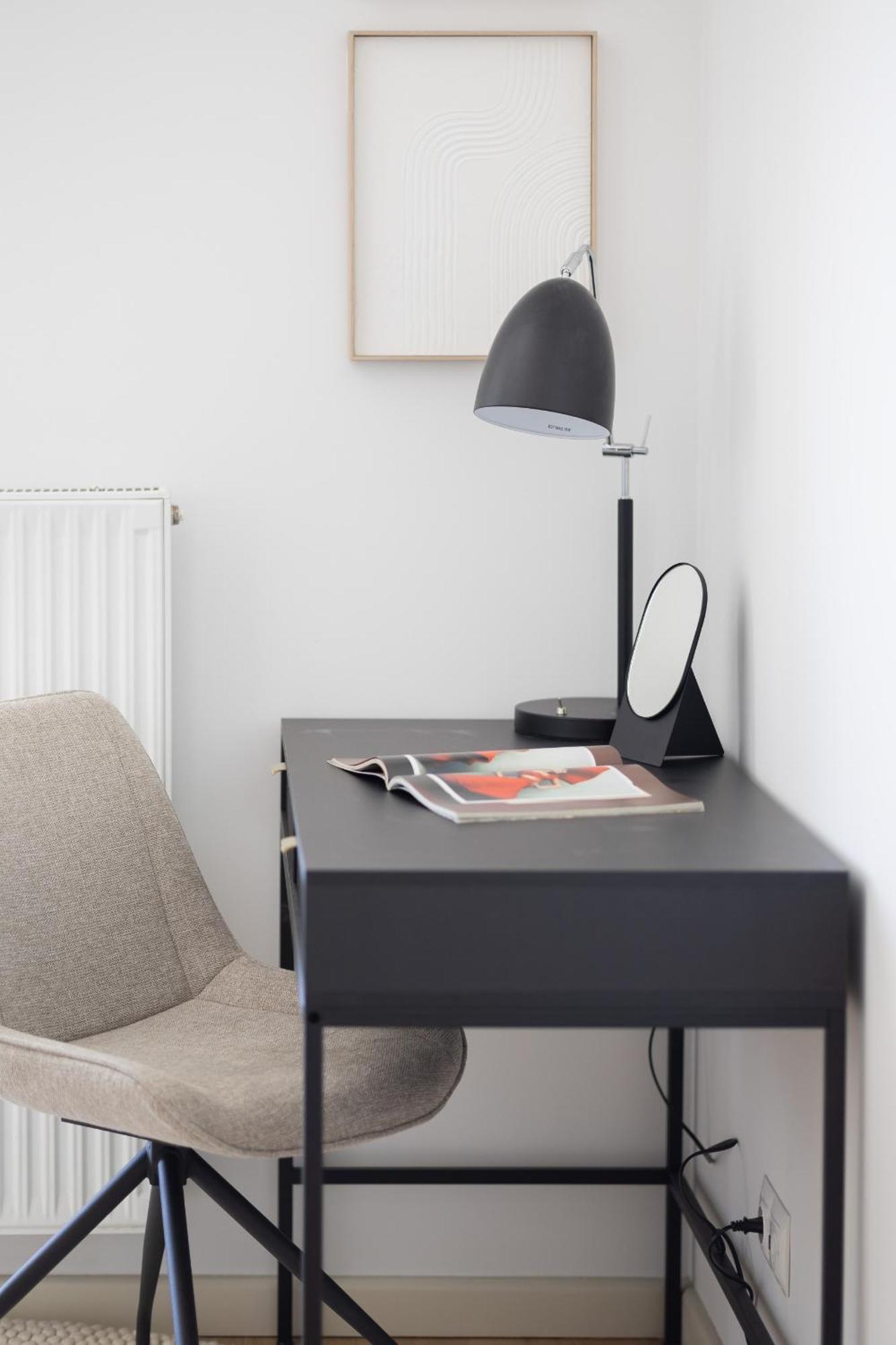 Luxury Four Bedroom With Parking & Balcony In Mokotow By Renters Prestige Appartamento Varsavia