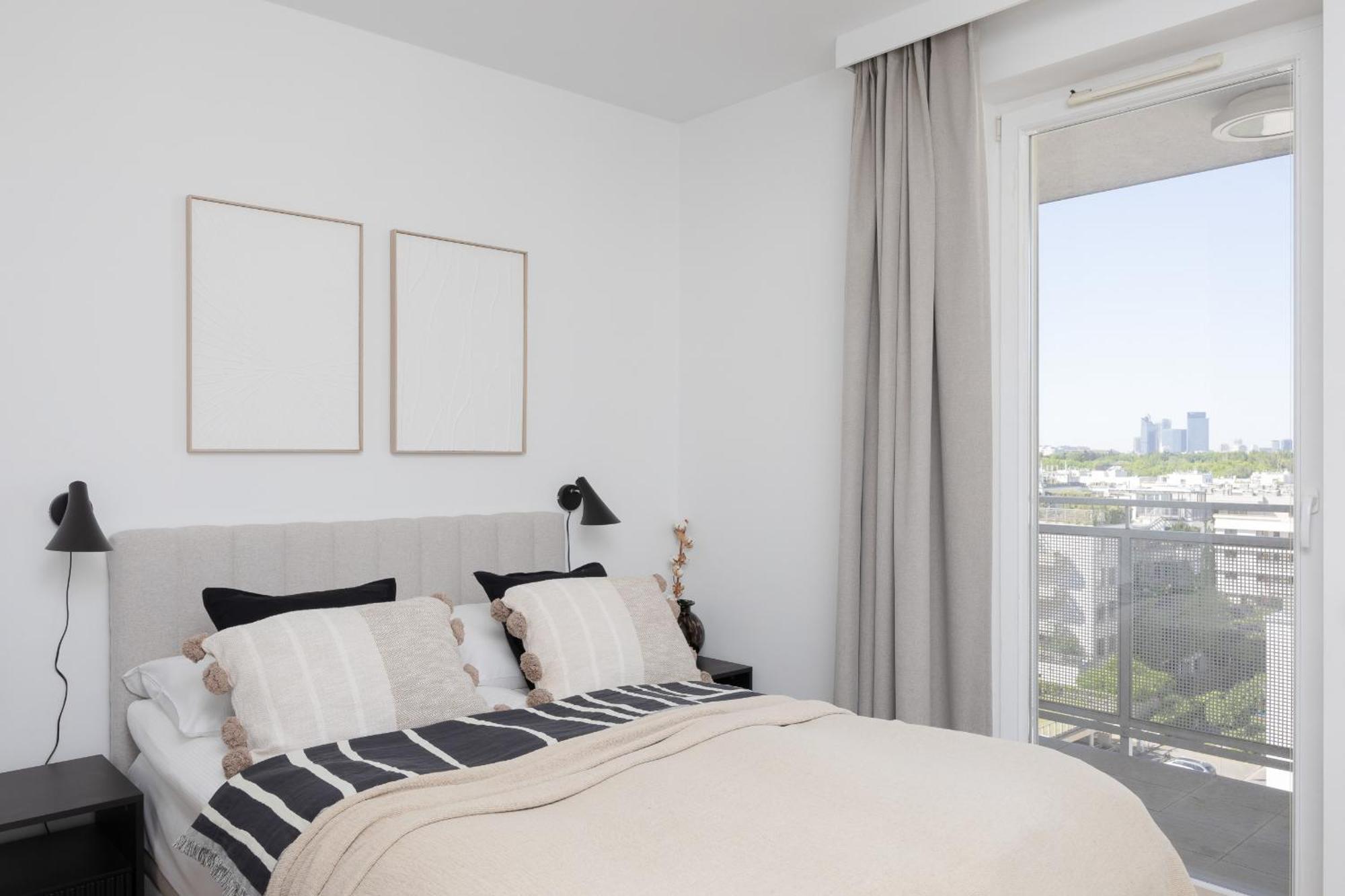 Luxury Four Bedroom With Parking & Balcony In Mokotow By Renters Prestige * Varsavia