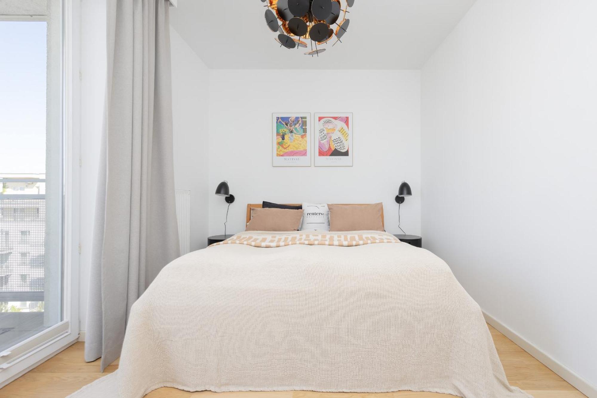 Luxury Four Bedroom With Parking & Balcony In Mokotow By Renters Prestige Appartamento *