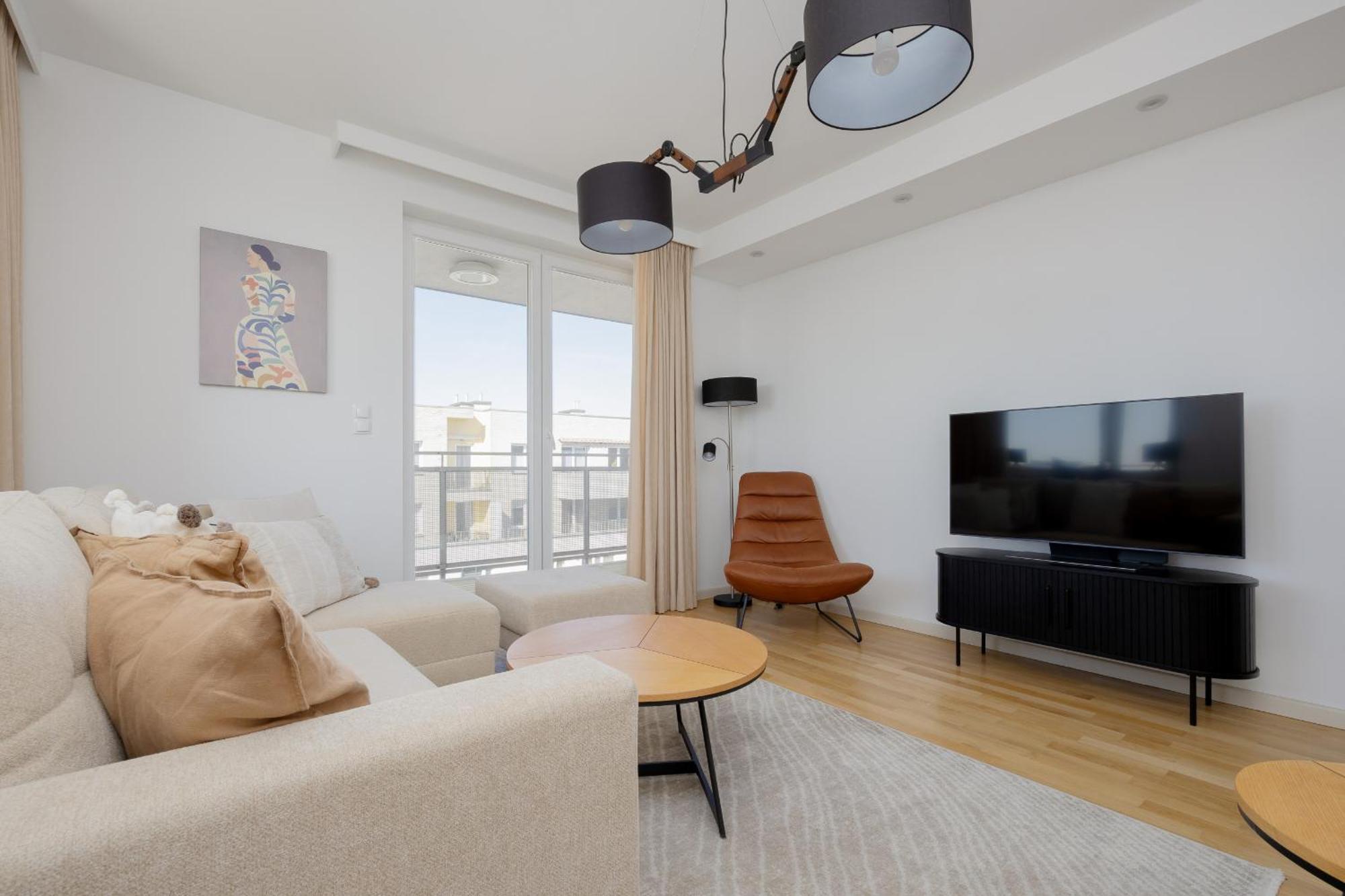 Luxury Four Bedroom With Parking & Balcony In Mokotow By Renters Prestige * Warsaw
